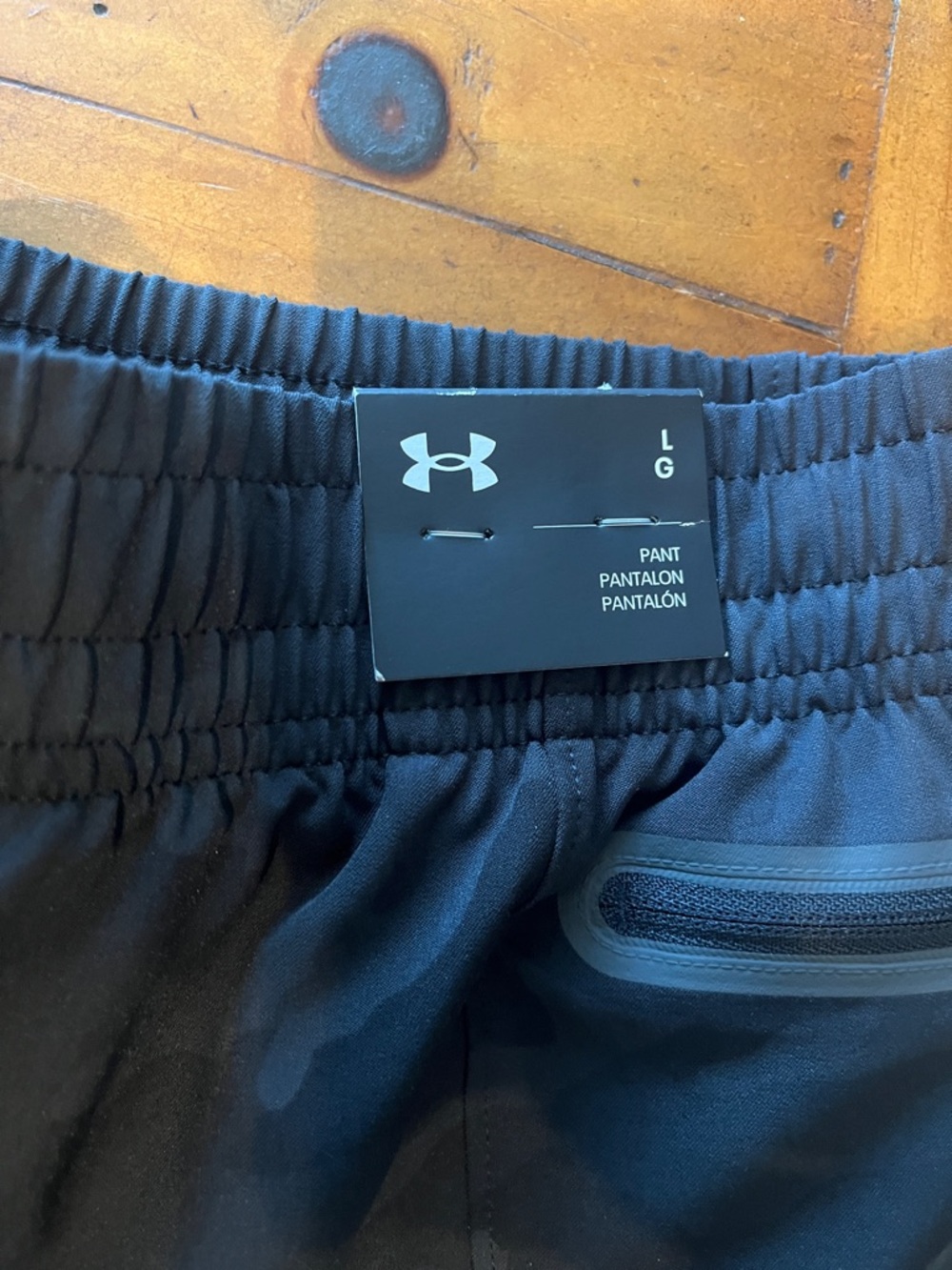 Under Armour Black Camo Unstoppable Cargo Pants size L - Picture 3 of 4
